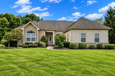 Photo of 8605 Swisher Creek Crossing, New Albany, OH 43054 (MLS # 226035807)