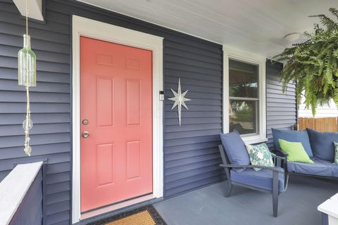 Tiny photo for 1613 S 8th Street, Columbus, OH 43207 (MLS # 225040576)