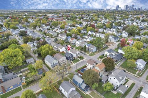 Tiny photo for 1613 S 8th Street, Columbus, OH 43207 (MLS # 225040576)