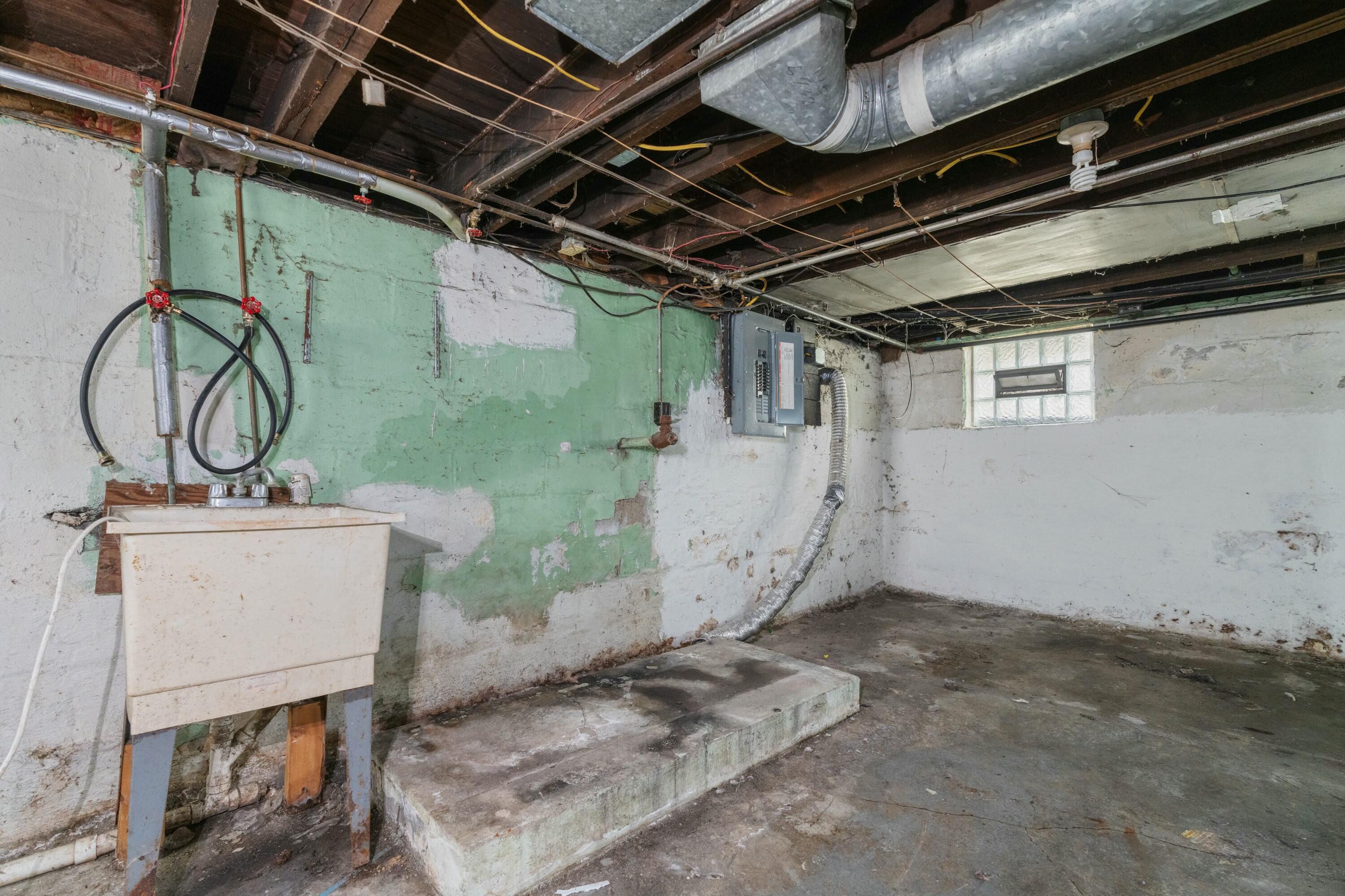 254 S Burgess Avenue, Columbus, Ohio image 30