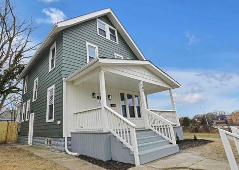 Photo of 580 Kimball Place, Columbus, OH 43205 (MLS # 226000076)