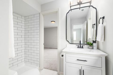 Tiny photo for 8500 Stonechat Loop, Dublin, OH 43017 (MLS # 225045243)