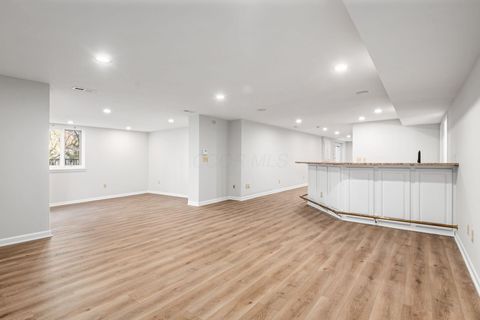 Tiny photo for 8500 Stonechat Loop, Dublin, OH 43017 (MLS # 225045243)