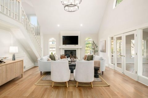 Tiny photo for 8500 Stonechat Loop, Dublin, OH 43017 (MLS # 225045243)