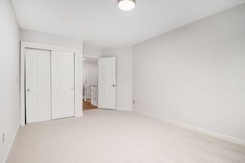 Tiny photo for 8500 Stonechat Loop, Dublin, OH 43017 (MLS # 225045243)