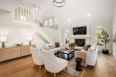 Tiny photo for 8500 Stonechat Loop, Dublin, OH 43017 (MLS # 225045243)