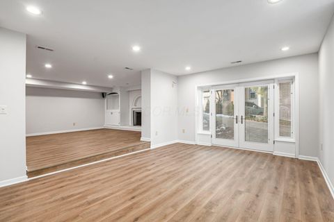 Tiny photo for 8500 Stonechat Loop, Dublin, OH 43017 (MLS # 225045243)