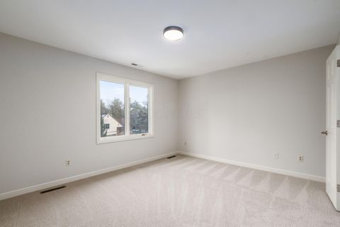 Tiny photo for 8500 Stonechat Loop, Dublin, OH 43017 (MLS # 225045243)