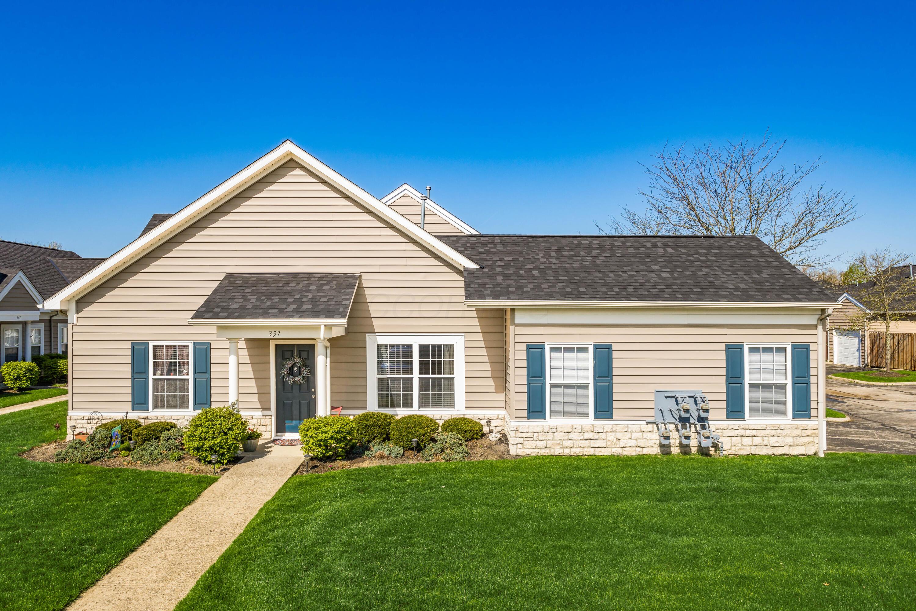 357 Piney Creek Drive, Blacklick, Ohio image 1
