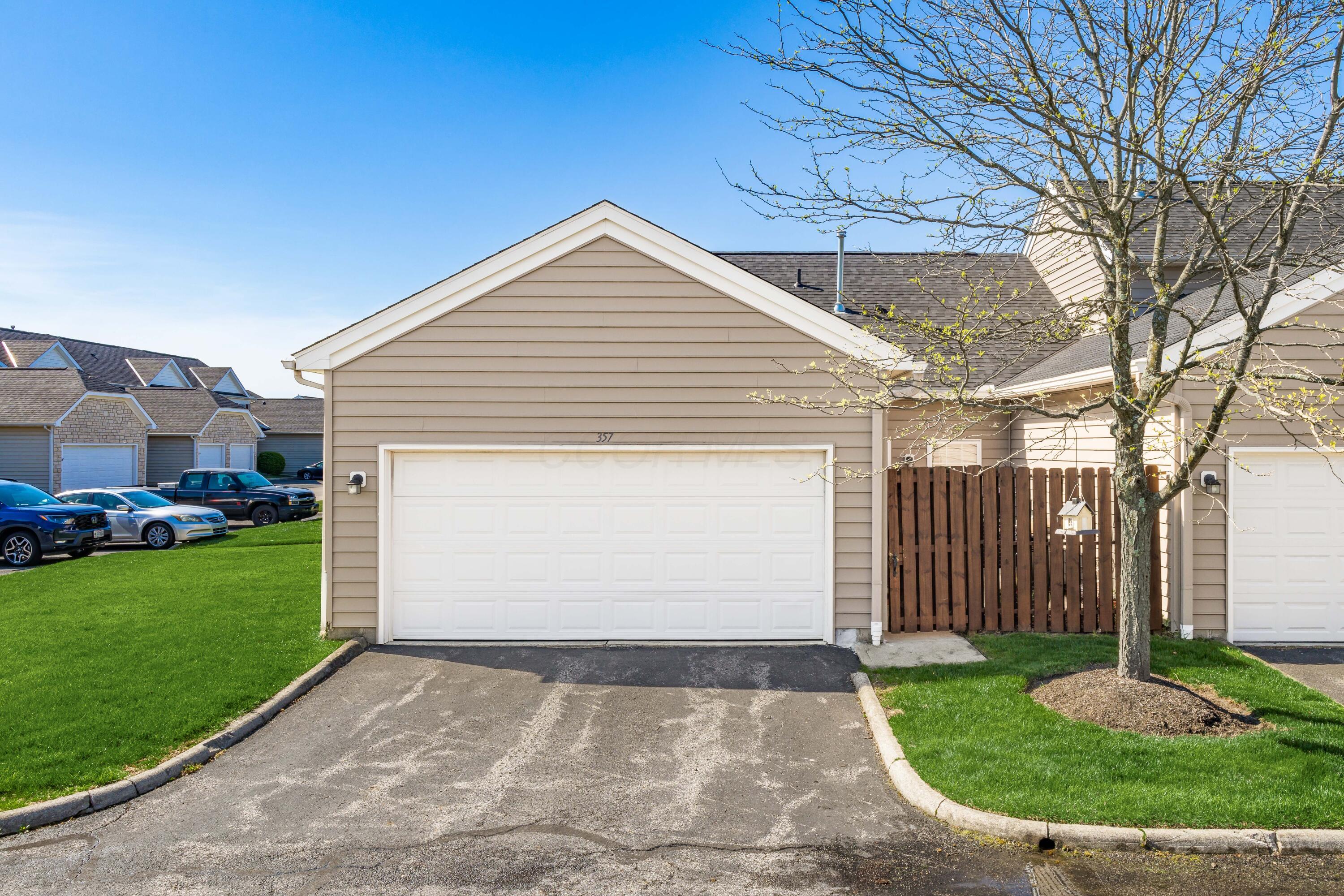 357 Piney Creek Drive, Blacklick, Ohio image 28