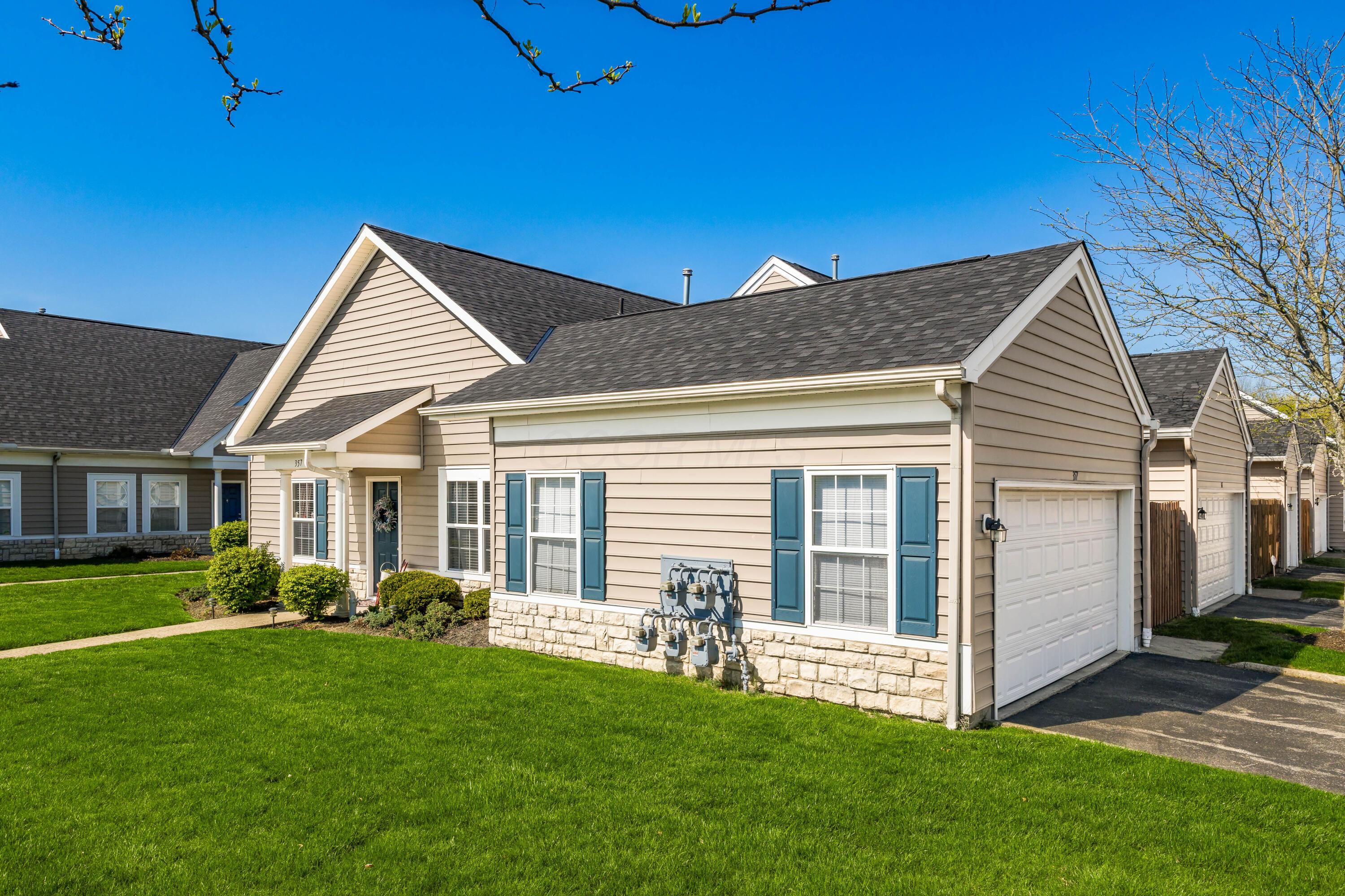 357 Piney Creek Drive, Blacklick, Ohio image 4