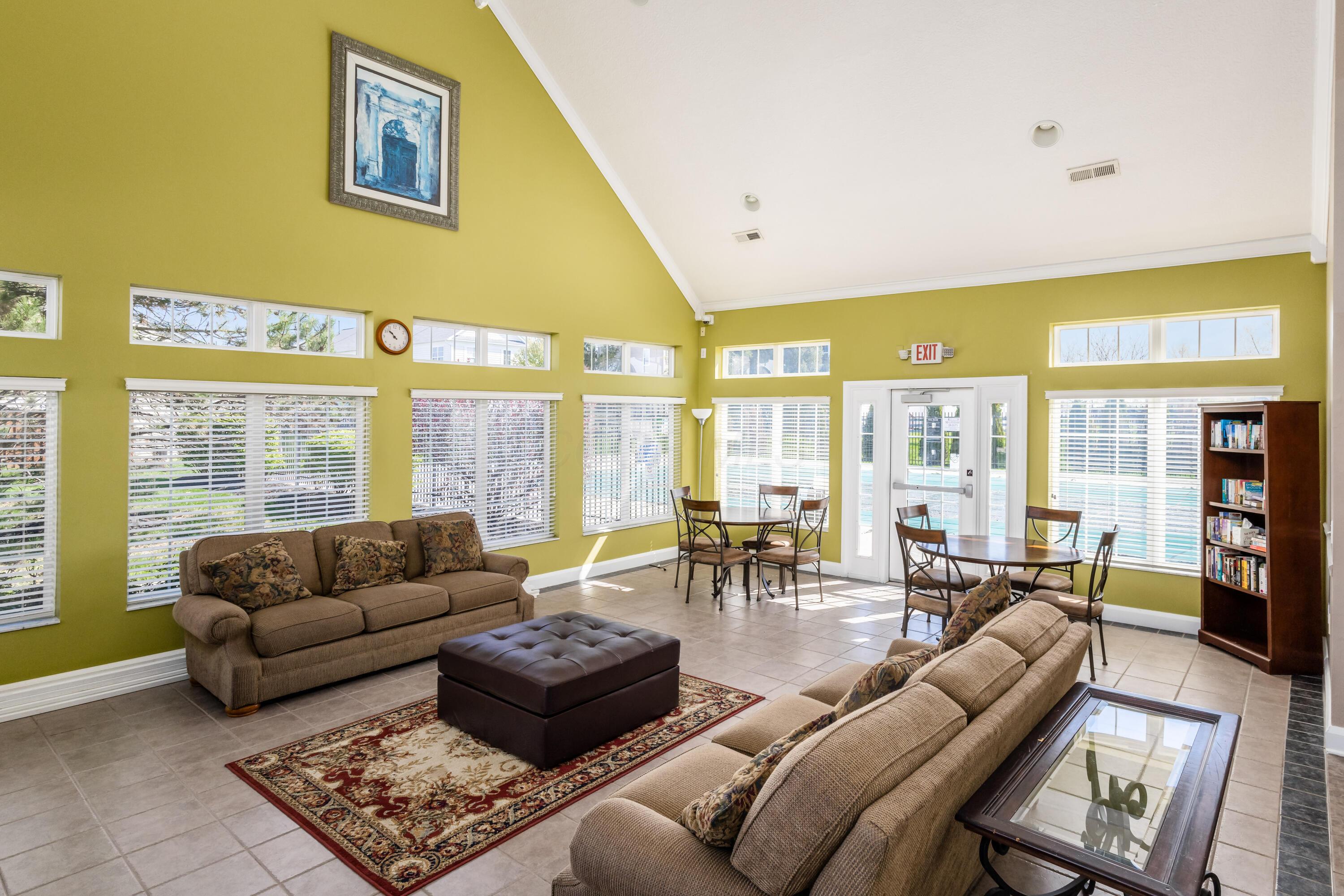 357 Piney Creek Drive, Blacklick, Ohio image 30