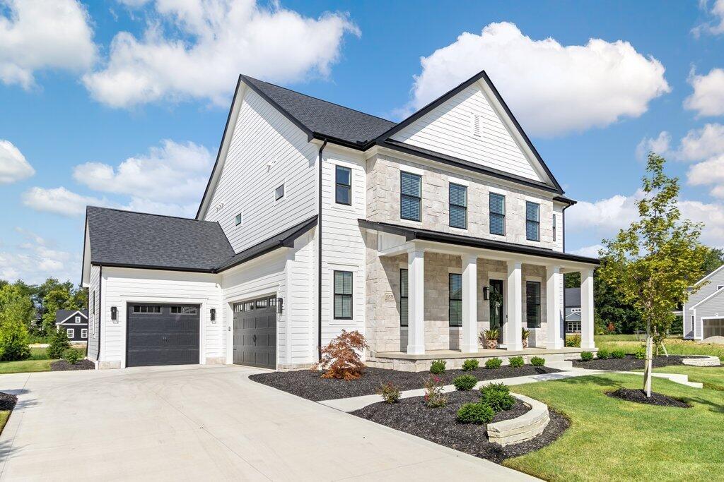 11375 Gold Finch Drive