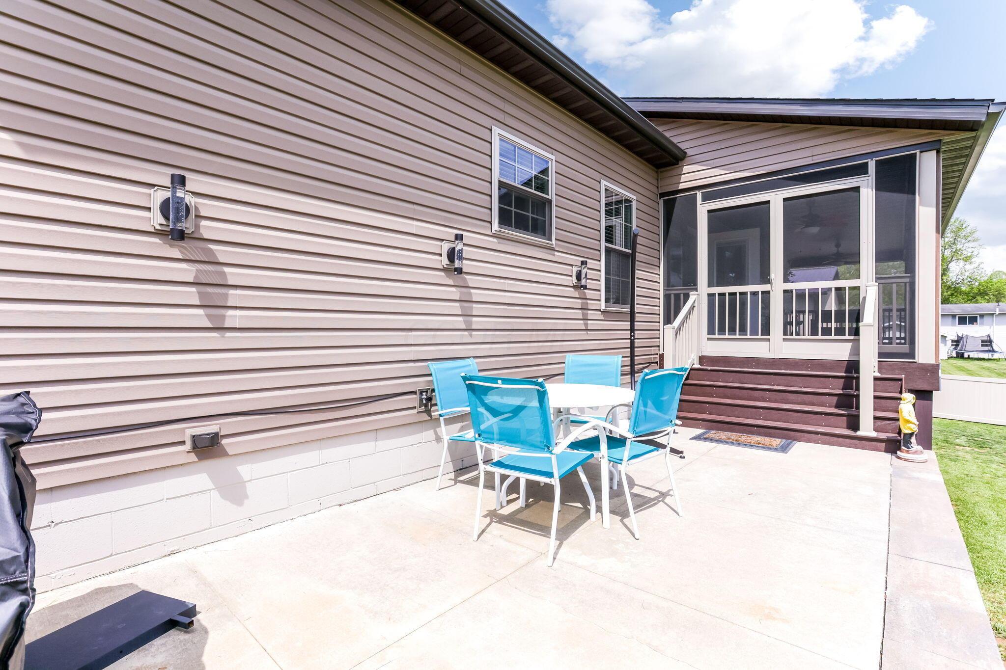 1885 Greenbriar Way, Nashport, Ohio image 32