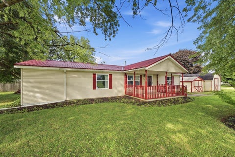 Photo of 105 Beard Street, Frazeysburg, OH 43822 (MLS # 226034787)