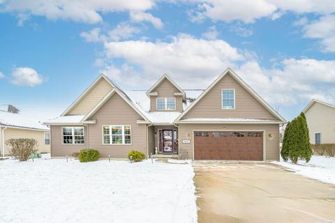 Photo of 1447 Hickory Gate Drive, Marysville, OH 43040 (MLS # 226000226)