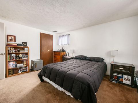 Tiny photo for 3307 Rudon Lane, Columbus, OH 43204 (MLS # 225044269)