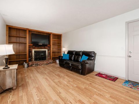 Tiny photo for 3307 Rudon Lane, Columbus, OH 43204 (MLS # 225044269)