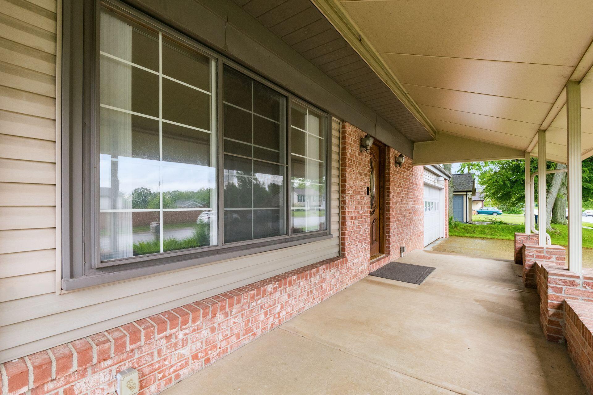 2060 Steffi Drive, Hilliard, Ohio image 5