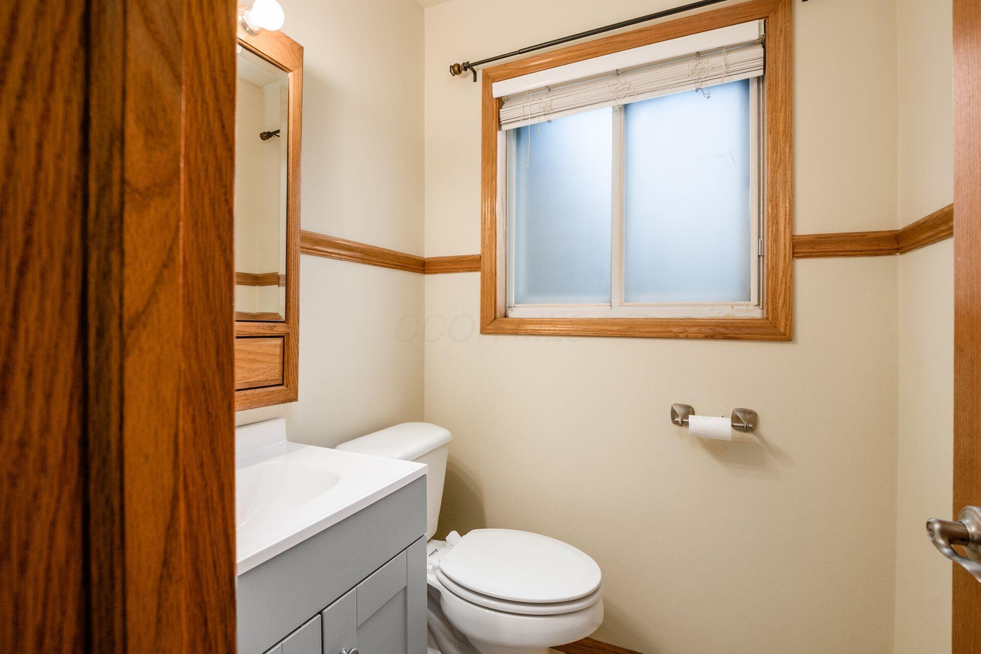 2060 Steffi Drive, Hilliard, Ohio image 15
