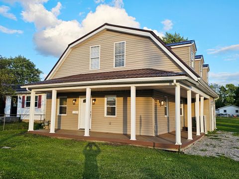 Tiny photo for 339 W Oak Street, Washington Court House, OH 43160 (MLS # 226015033)