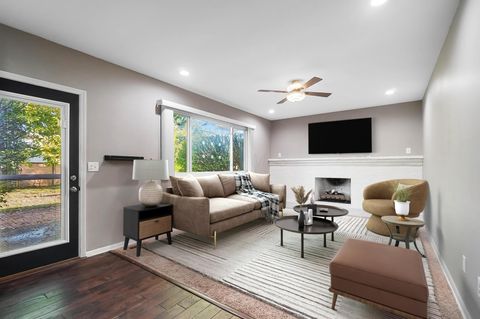 Tiny photo for 2058 Northcliff Drive, Columbus, OH 43229 (MLS # 225041784)