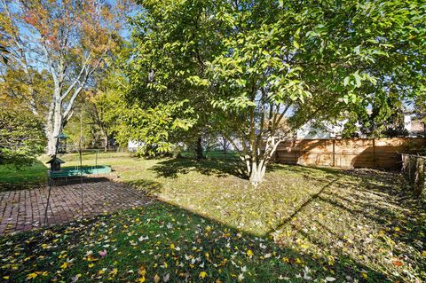 Tiny photo for 2058 Northcliff Drive, Columbus, OH 43229 (MLS # 225041784)