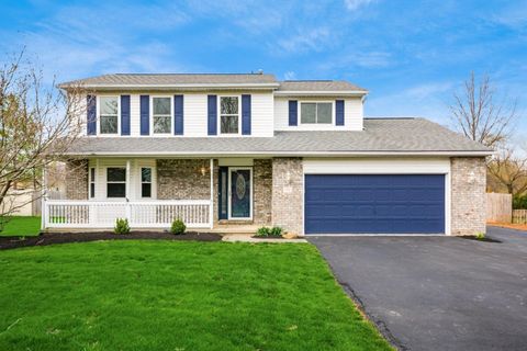 Photo of 73 Jefferson Ridge Drive, Pataskala, OH 43062 (MLS # 226023456)
