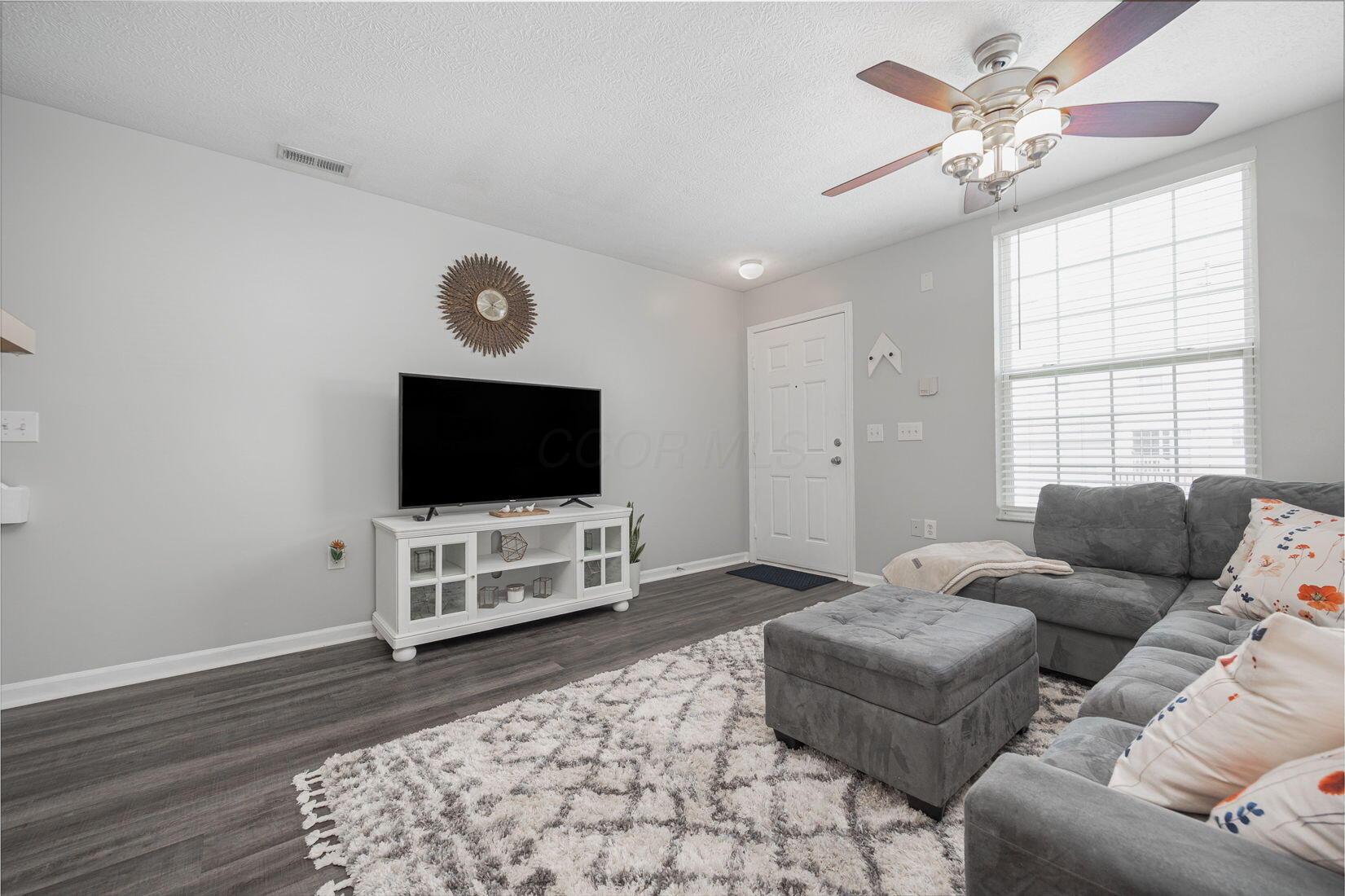 5965 Ferdinand Drive, New Albany, Ohio image 4