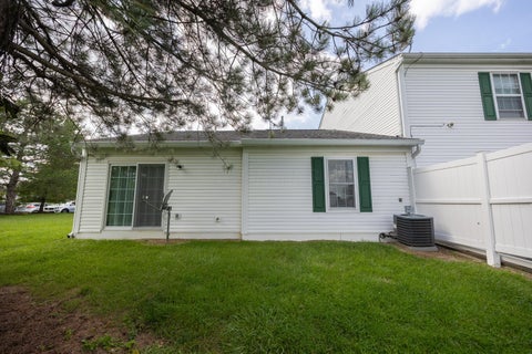Tiny photo for 4667 Hobson Drive 11E #11E, Columbus, OH 43228 (MLS # 226032281)