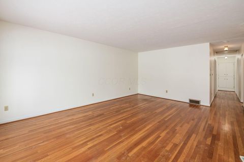 Tiny photo for 955 Amberly Place, Columbus, OH 43220 (MLS # 226002896)