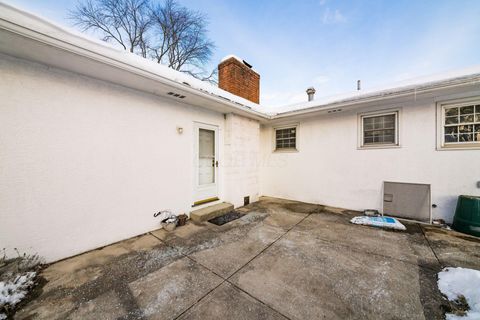 Tiny photo for 955 Amberly Place, Columbus, OH 43220 (MLS # 226002896)