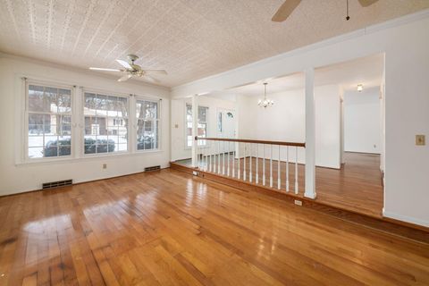 Tiny photo for 955 Amberly Place, Columbus, OH 43220 (MLS # 226002896)