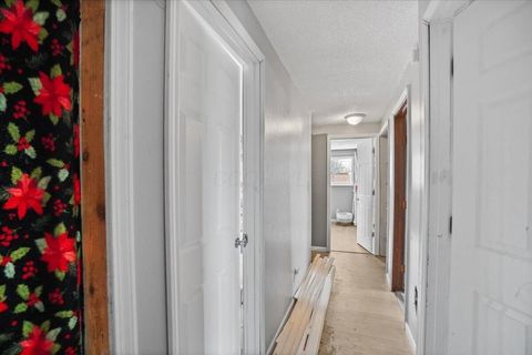 Tiny photo for 1322 Bolenhill Court, Columbus, OH 43229 (MLS # 225042426)