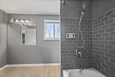 Tiny photo for 1322 Bolenhill Court, Columbus, OH 43229 (MLS # 225042426)