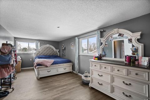 Tiny photo for 1322 Bolenhill Court, Columbus, OH 43229 (MLS # 225042426)