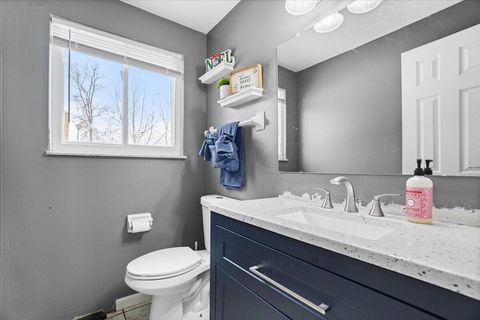 Tiny photo for 1322 Bolenhill Court, Columbus, OH 43229 (MLS # 225042426)