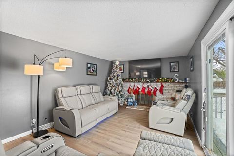 Tiny photo for 1322 Bolenhill Court, Columbus, OH 43229 (MLS # 225042426)