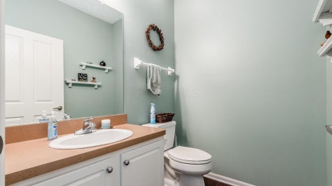 Tiny photo for 4142 Aumbrey Court 32 #32, New Albany, OH 43054 (MLS # 226037502)