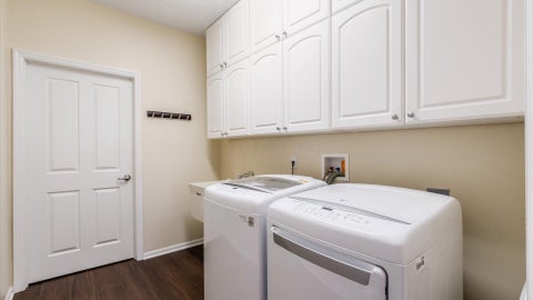 Tiny photo for 4142 Aumbrey Court 32 #32, New Albany, OH 43054 (MLS # 226037502)