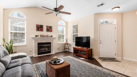 Tiny photo for 4142 Aumbrey Court 32 #32, New Albany, OH 43054 (MLS # 226037502)