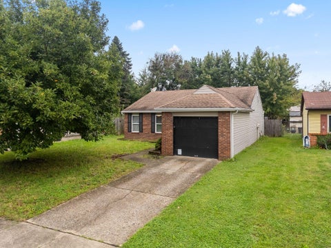 Photo of 5400 Bleaker Avenue, Columbus, OH 43232 (MLS # 226036352)