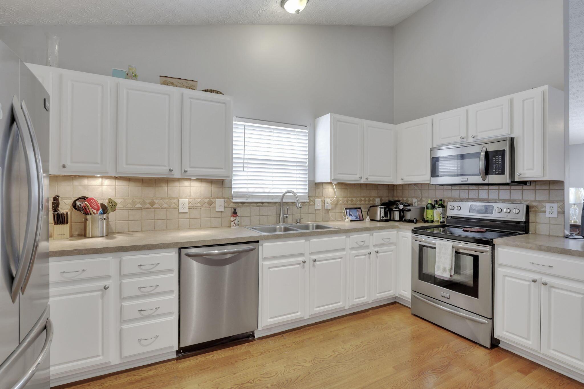 9689 New California Drive, Plain City, Ohio image 13