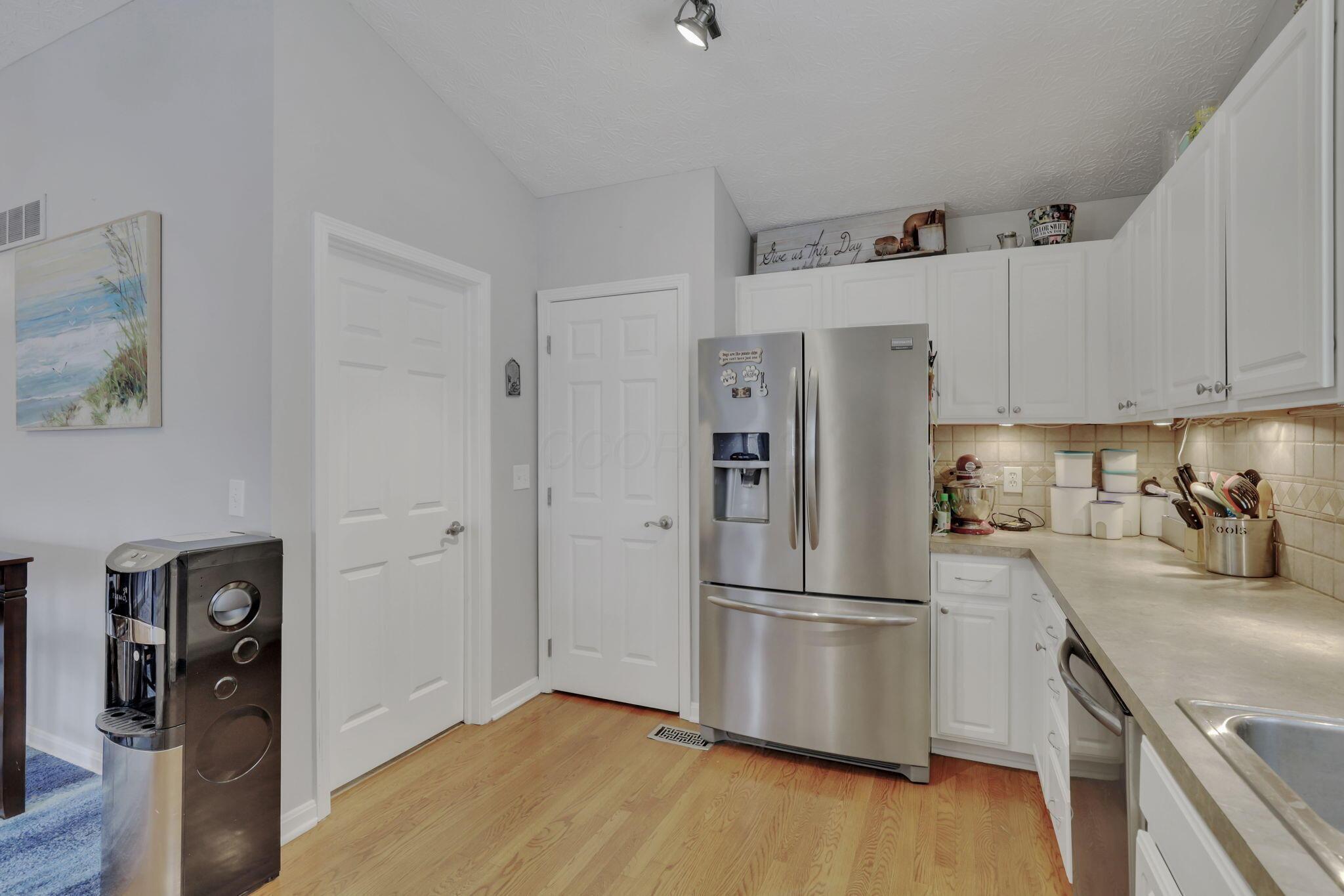 9689 New California Drive, Plain City, Ohio image 14