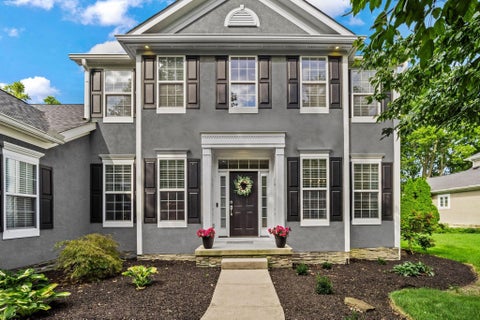 Photo of 5852 Dunheath Loop, Dublin, OH 43016 (MLS # 226035275)
