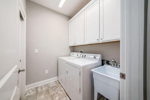 Tiny photo for 6964 Aster Drive, New Albany, OH 43054 (MLS # 225037332)