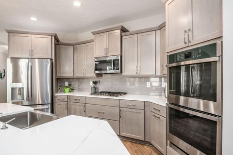 Tiny photo for 6964 Aster Drive, New Albany, OH 43054 (MLS # 225037332)