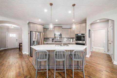 Tiny photo for 6964 Aster Drive, New Albany, OH 43054 (MLS # 225037332)