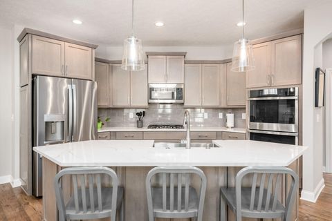Tiny photo for 6964 Aster Drive, New Albany, OH 43054 (MLS # 225037332)