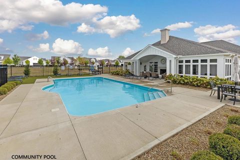 Tiny photo for 6964 Aster Drive, New Albany, OH 43054 (MLS # 225037332)